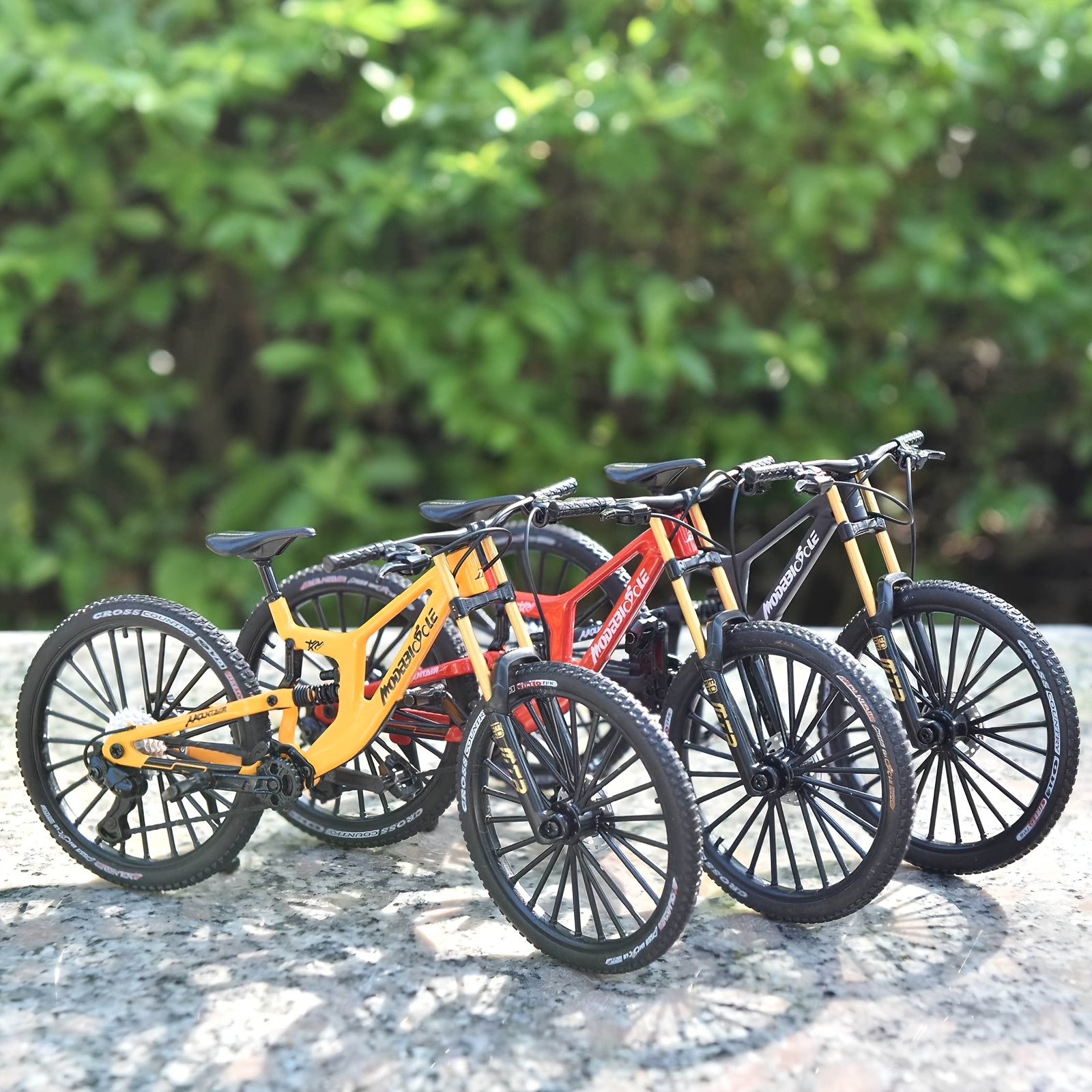 1:6 Scale Alloy Mountain Bike  - Mountain Biking Holidays avaliação e preço