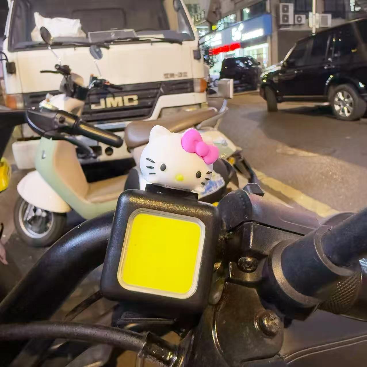 Anime Cartoon Kawaii Sanrio 20 - Mountain Biking In Japan avaliação e preço